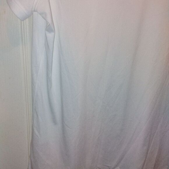 Under Armour Women's Classic White Tee - Picture 9 of 10